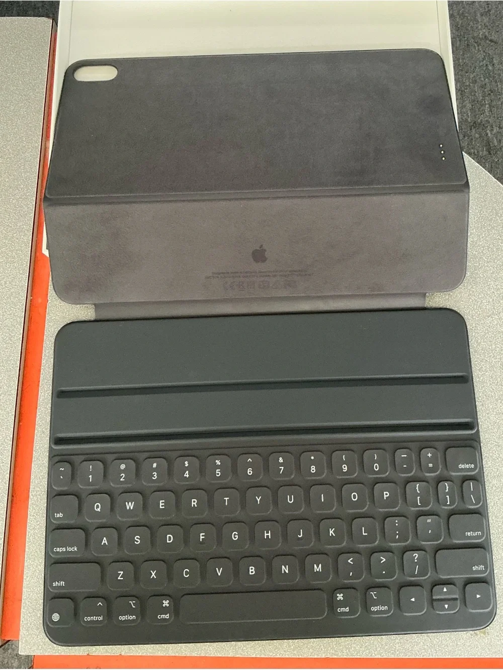 Apple iPad Pro Smart Keyboard Folio - Black